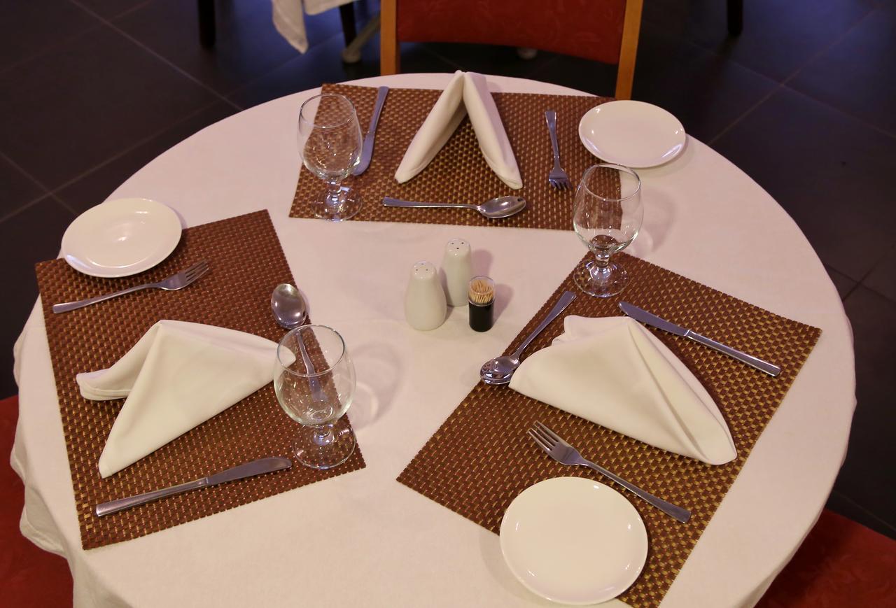 Eden Vale Hotel Ajiringano Kültér fotó