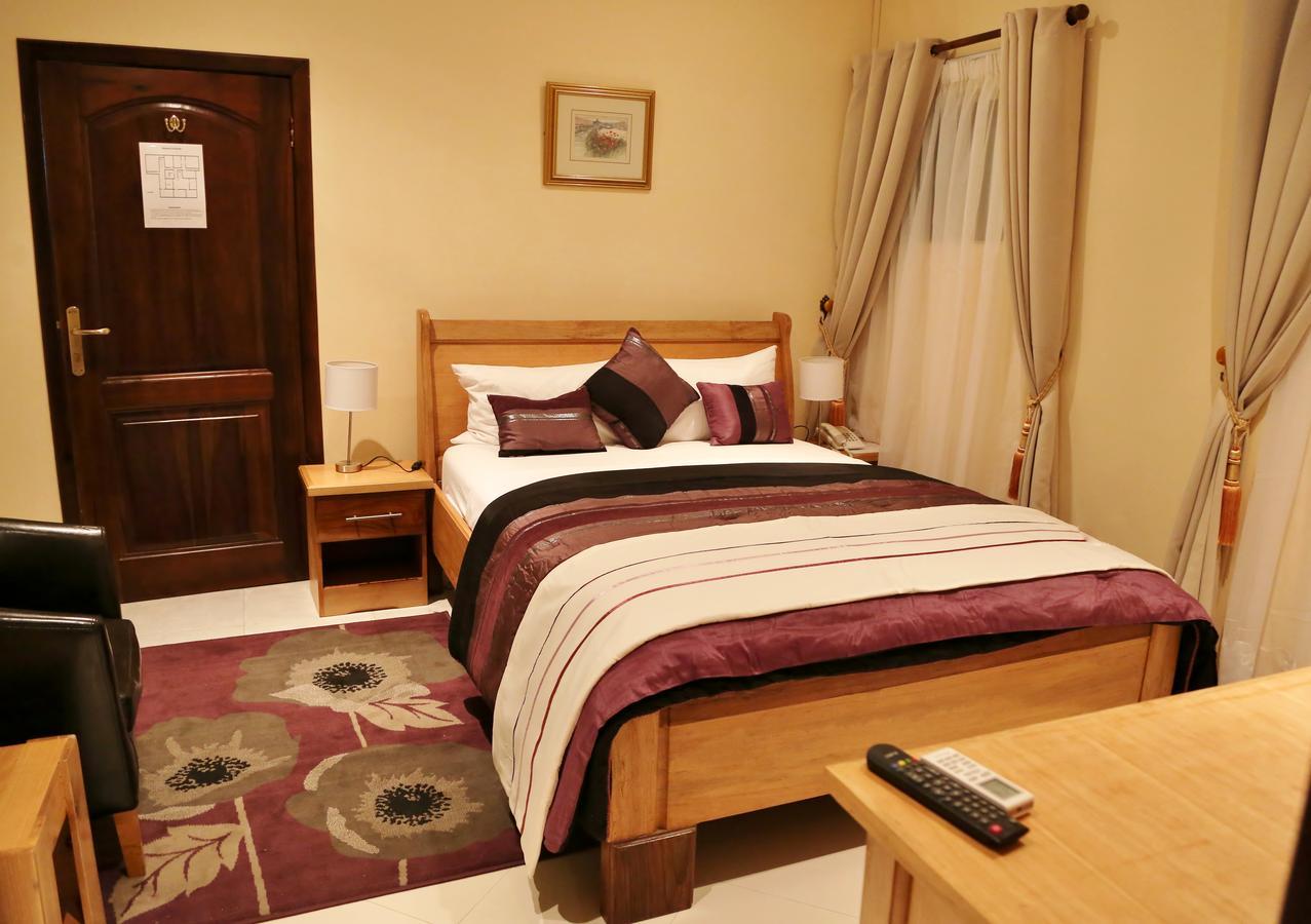 Eden Vale Hotel Ajiringano Kültér fotó