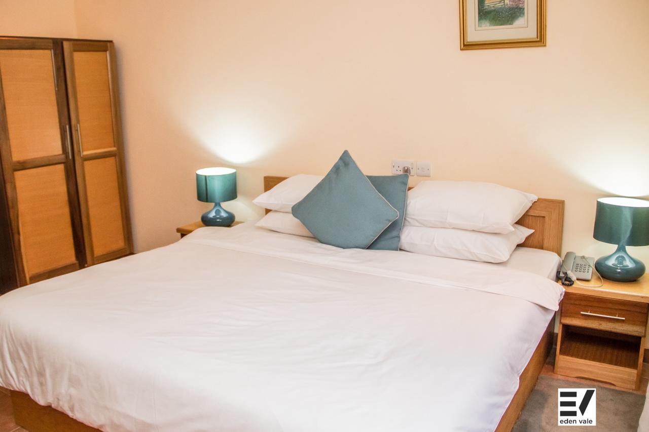 Eden Vale Hotel Ajiringano Kültér fotó