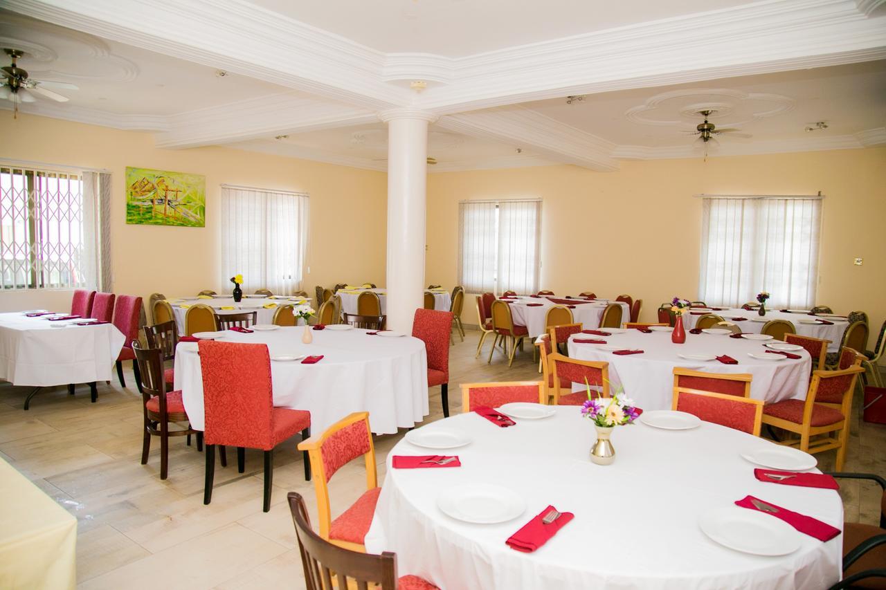 Eden Vale Hotel Ajiringano Kültér fotó
