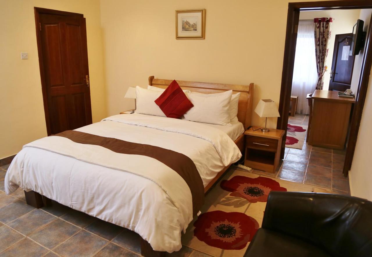 Eden Vale Hotel Ajiringano Kültér fotó